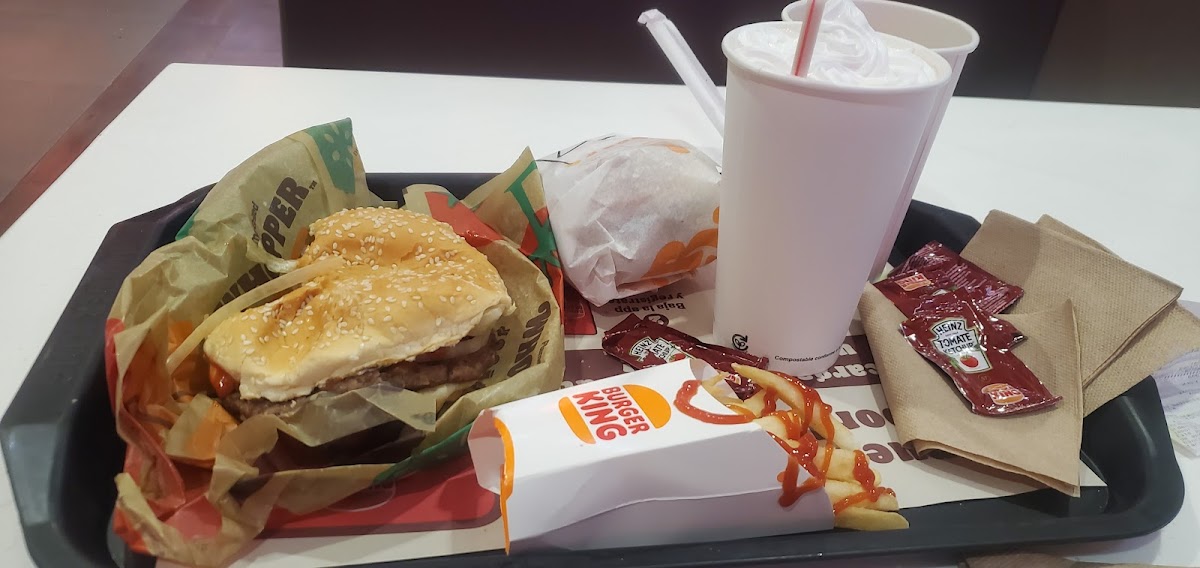 Burger King Eduardo Molina Photo 5