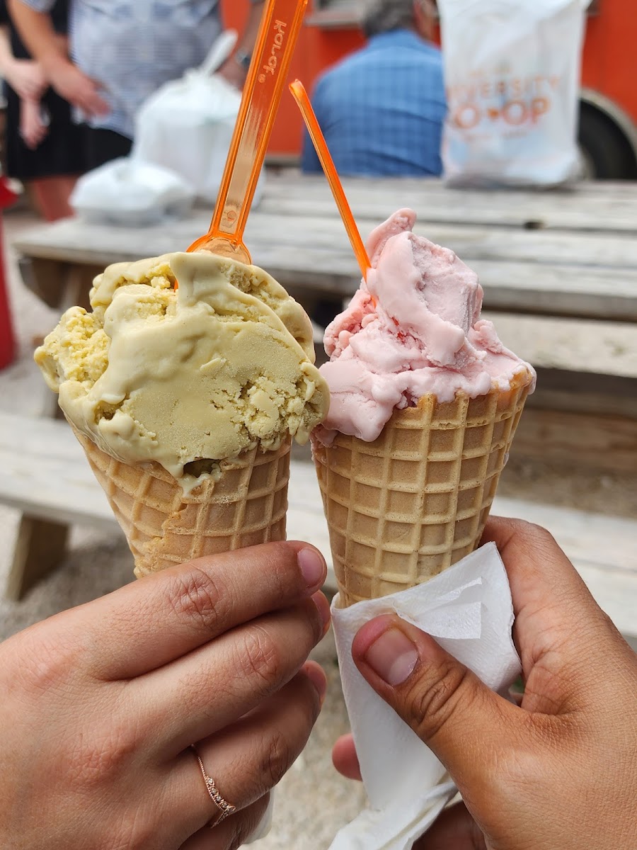 Noam's Gelato & Bean Photo 5