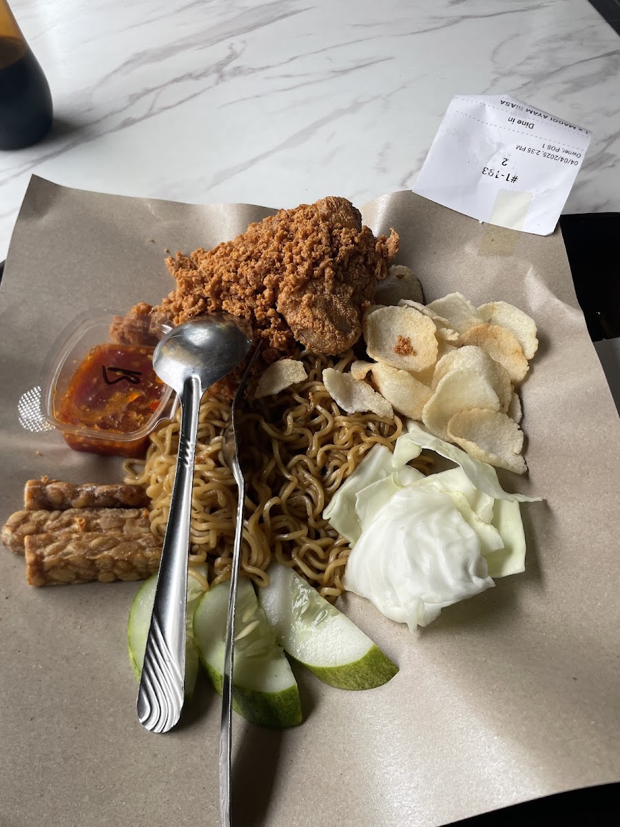 Ayam Gepuk Pak Raden Kulim Photo 5
