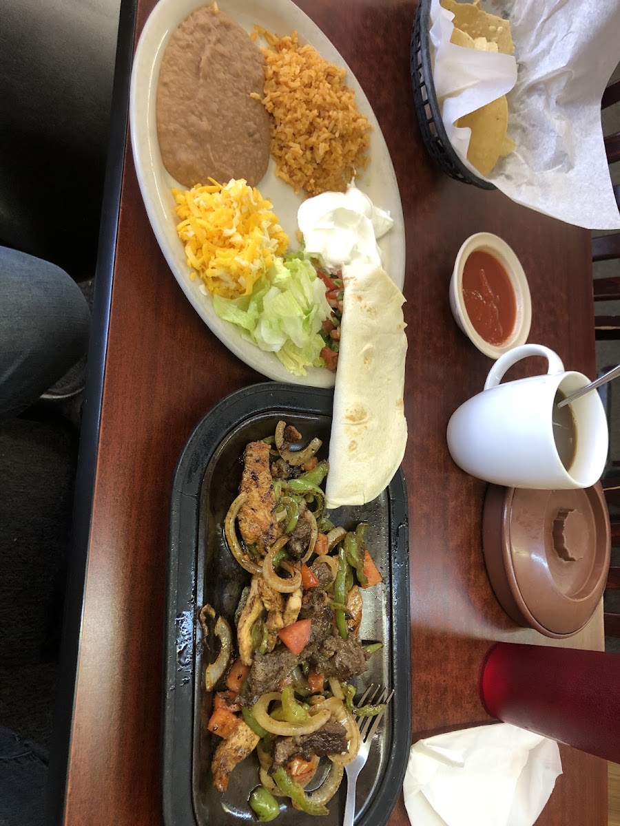 Anna's Mexican Restaurant ( 0lton tx,) Photo 4