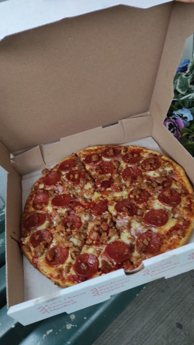 Kays Pizza Photo 6