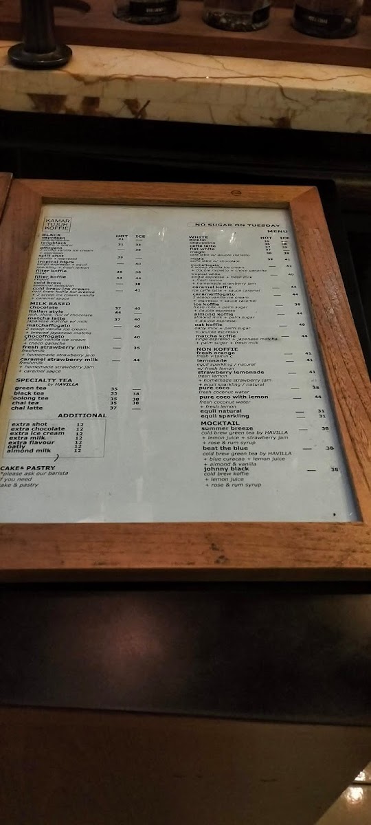 Kamar Tujuh Koffie Photo Menu 7