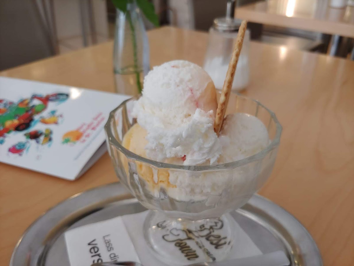 Eiscafe LuCa Photo 6