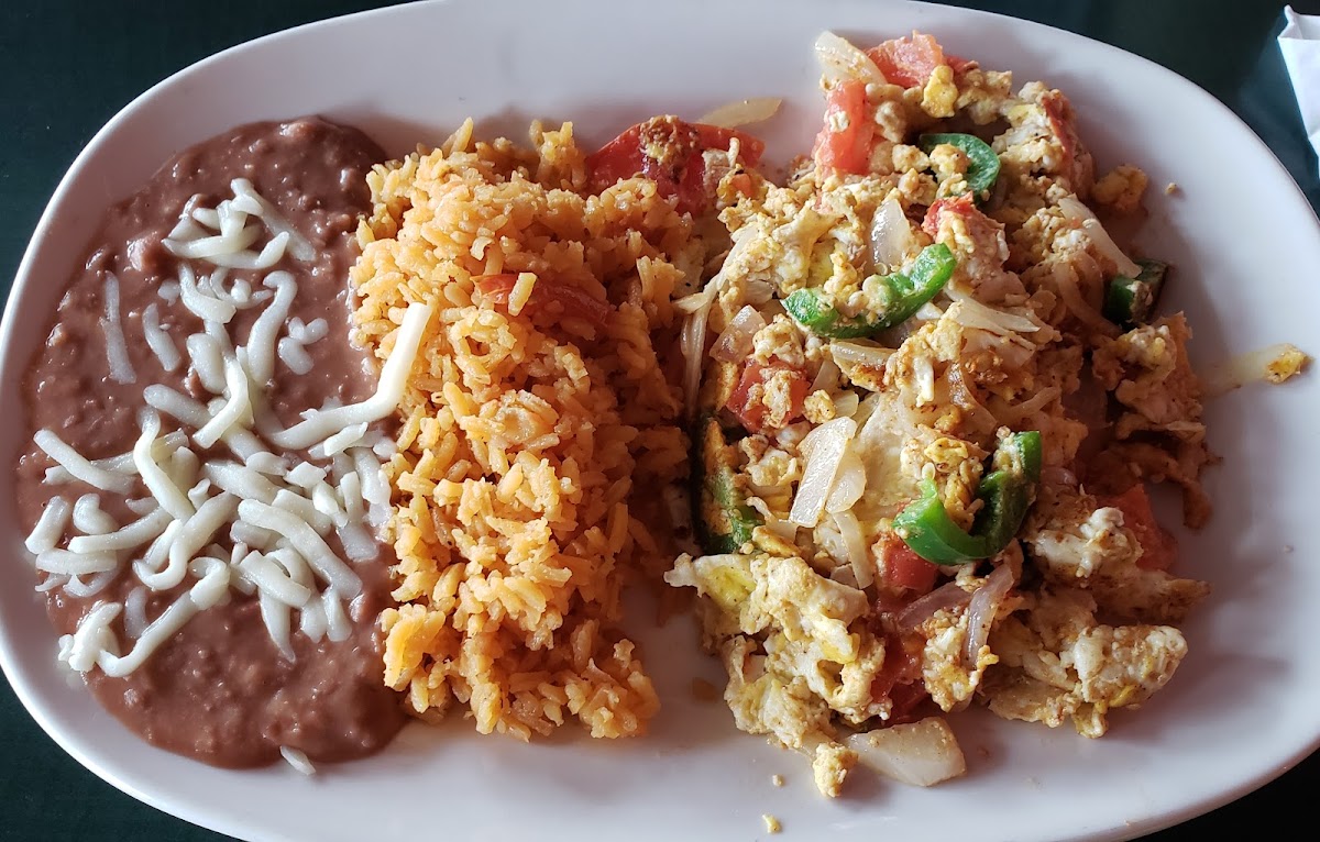 Dos Diablos Bar & Grill Photo 8