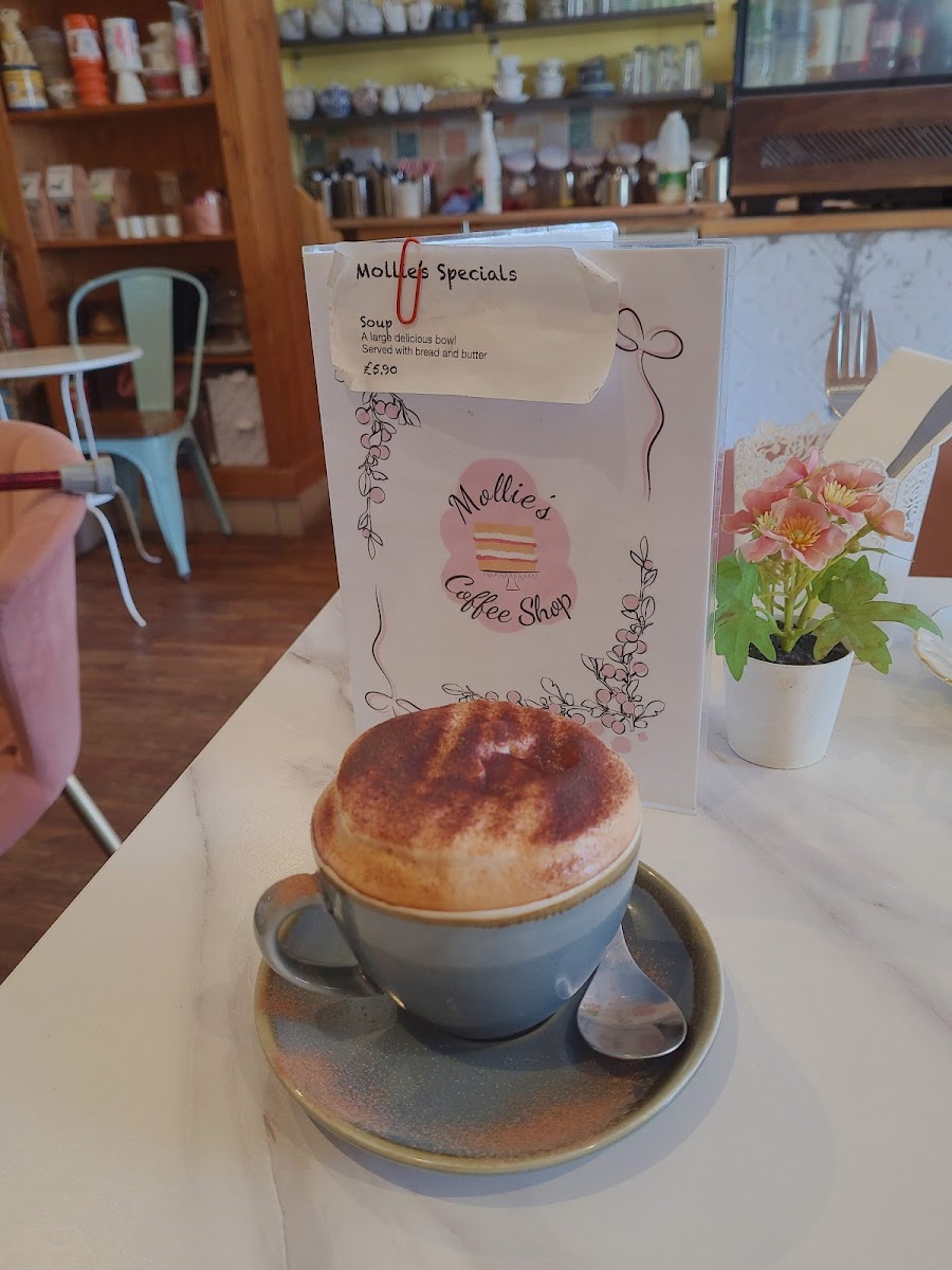Mollies Coffee Shop Photo 2