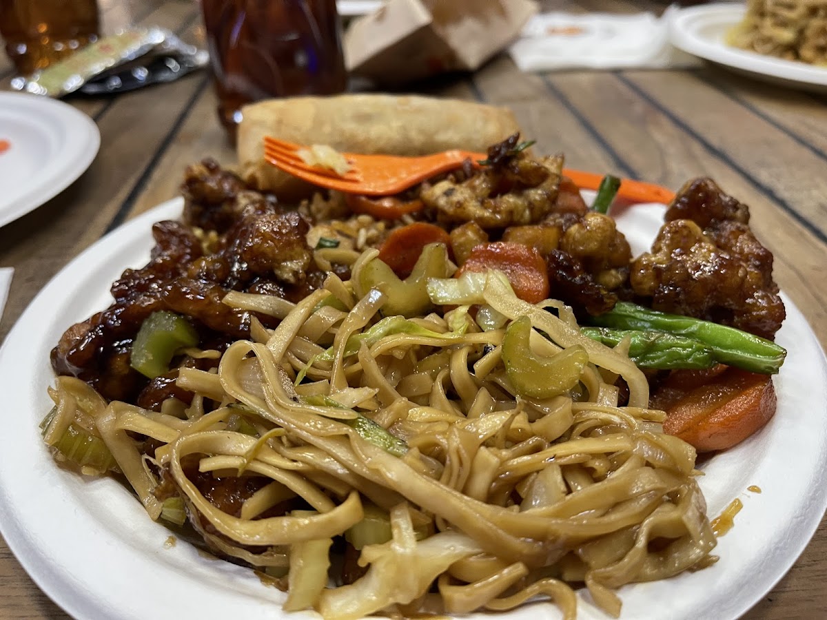 Qin Oriental Food Andares Photo 7