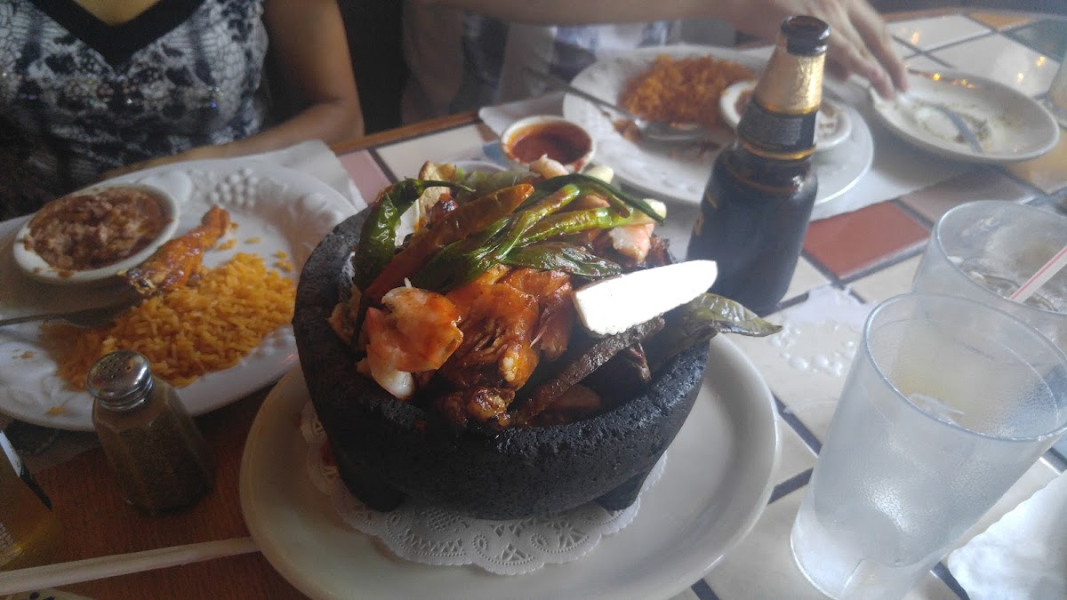 La Parrilla Restaurant Photo 9