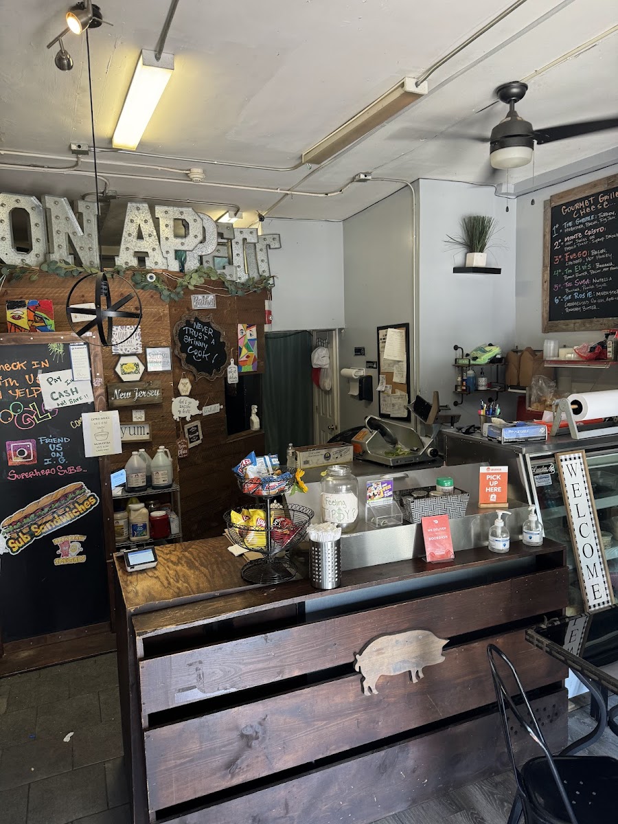 Super Hero Sub Shop Photo 4