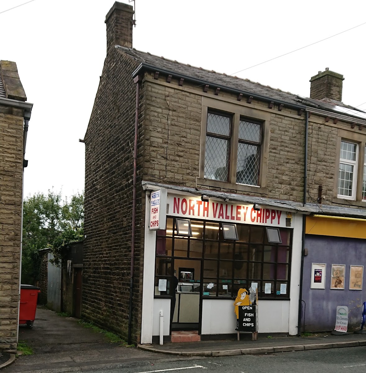 North Valley Chippy Photo 3