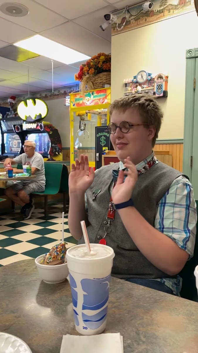 Mikie's Ice Cream & Green Cow Photo 2