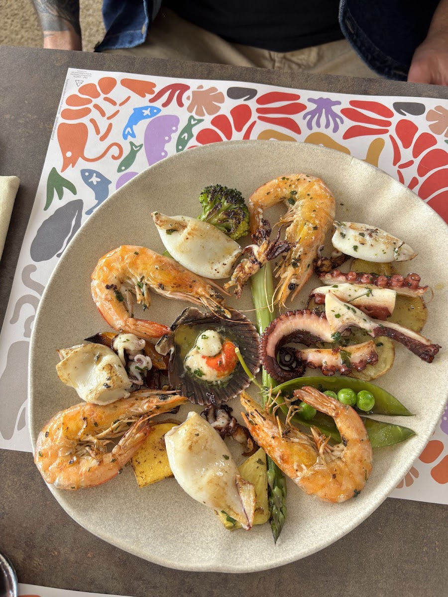 Iona seafood pub Photo 4