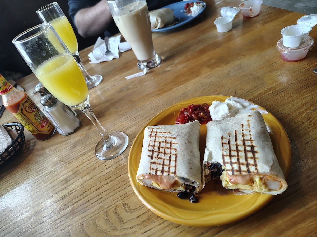 Parkside Cafe Hinesburg Vermont Photo 3