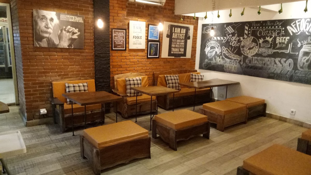 Bulaf Cafe