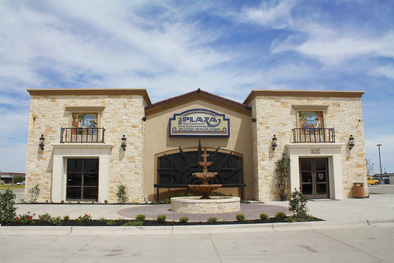 Plaza Restaurant & Bar Photo 4