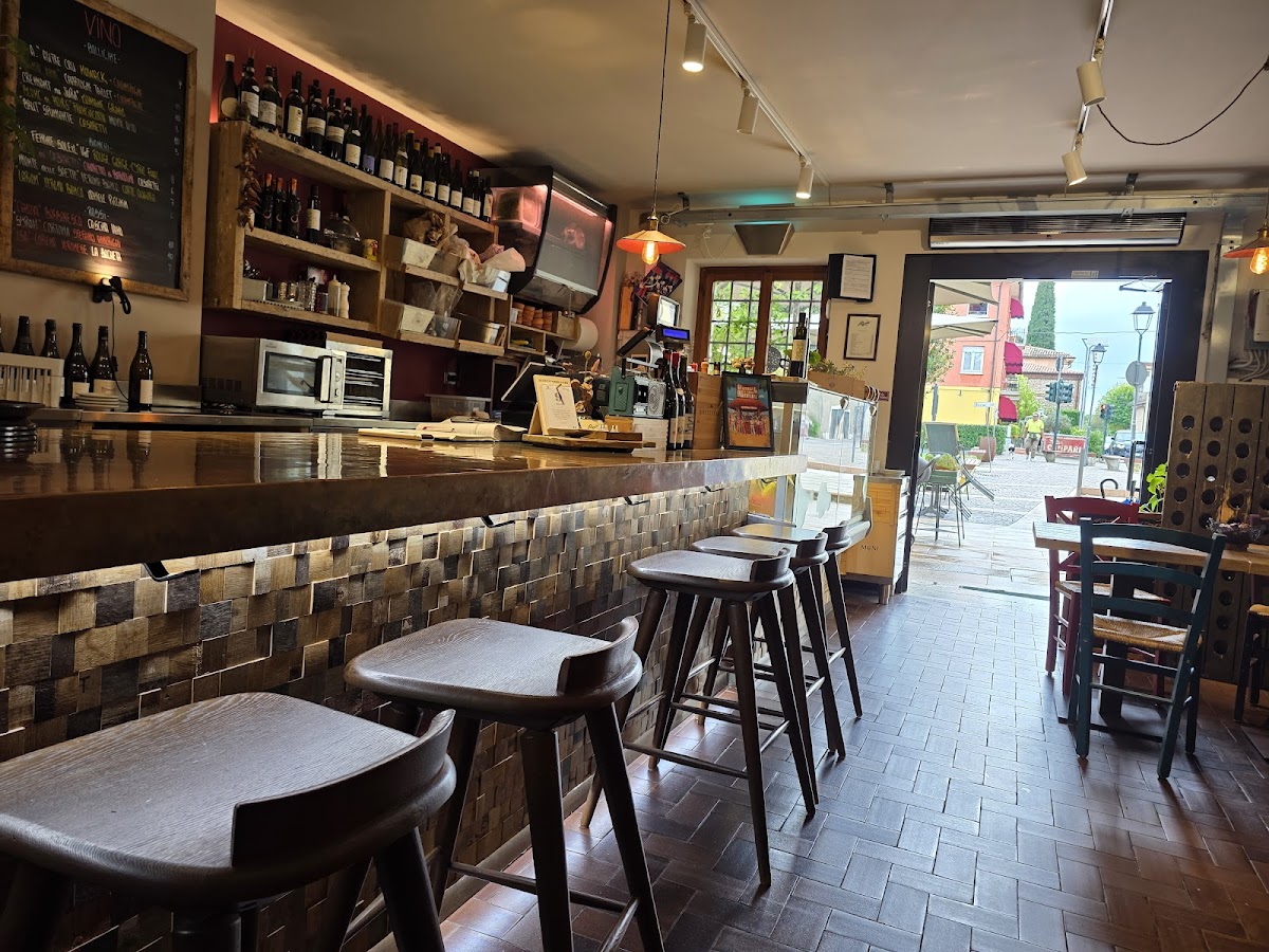 Pacengoto - Osteria con Cucina & Wine Bar Photo 4