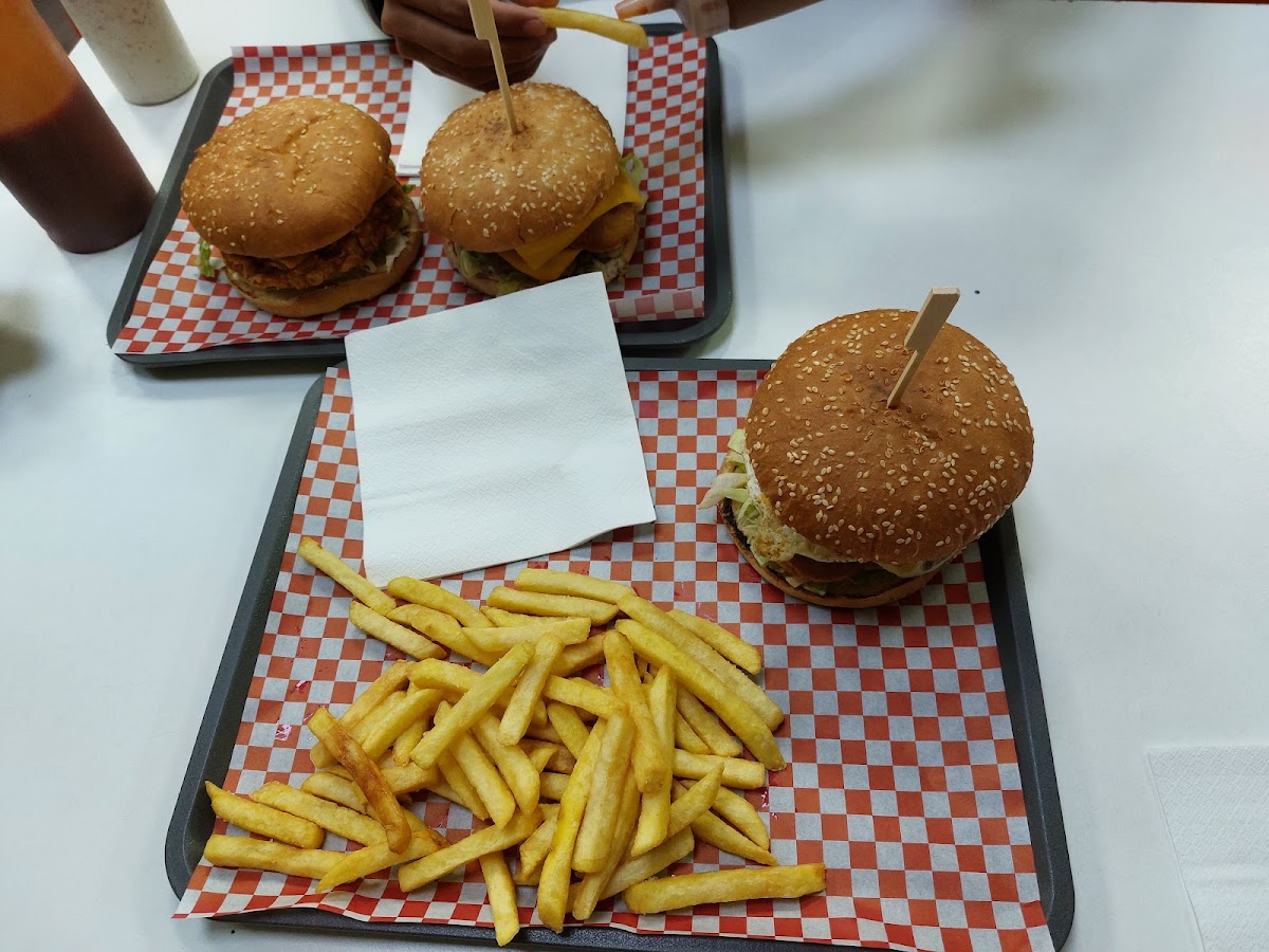 Masha Fried Chicken Photo 9