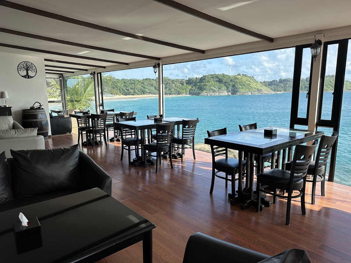 On The Rock Bar & Restaurant