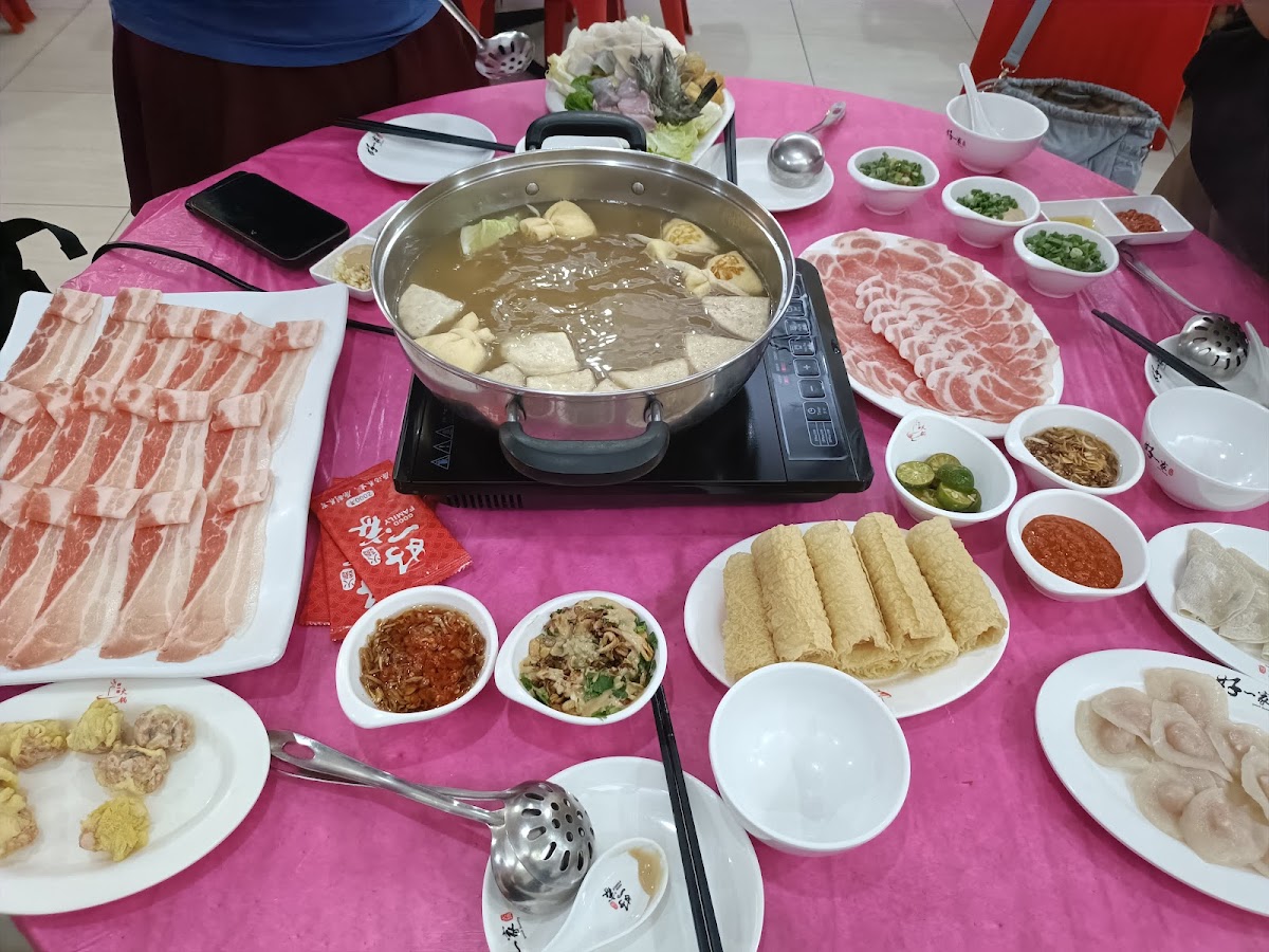 Good Family Steamboat 好一家海鲜火锅餐厅 Photo 4