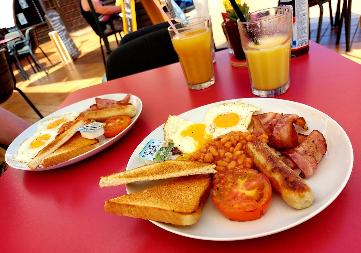 Ann & Annas cafe Photo 5
