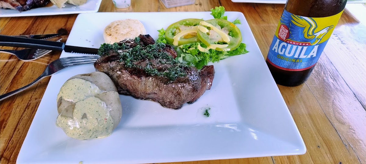 Tute Parrilla Photo 6