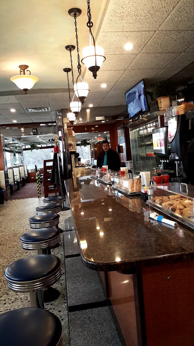 Time to Eat Diner Photo 2