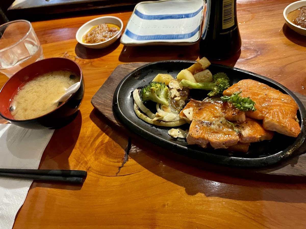 HEIZO Teppanyaki Japanese Restaurant Photo 4