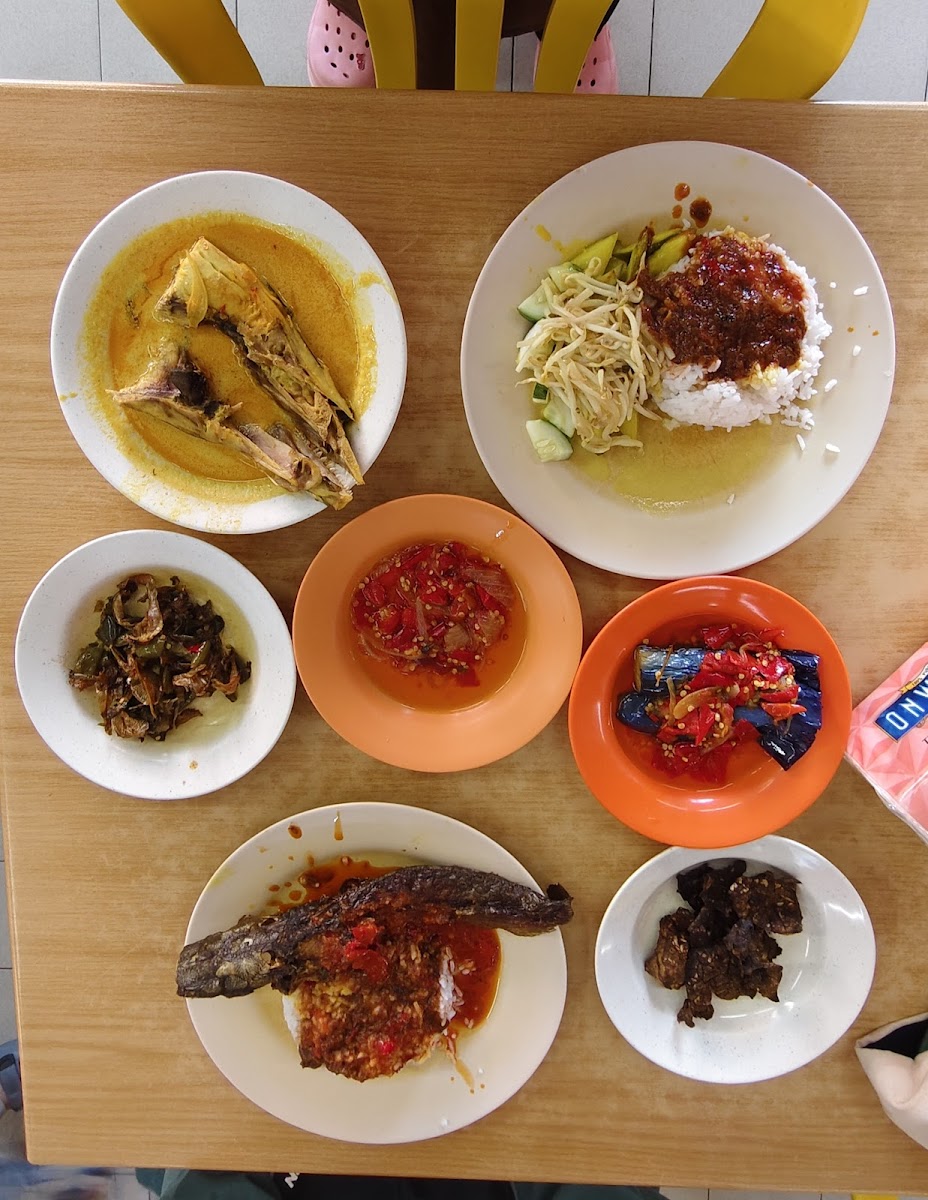 Restoran Mega Ceria Photo 3
