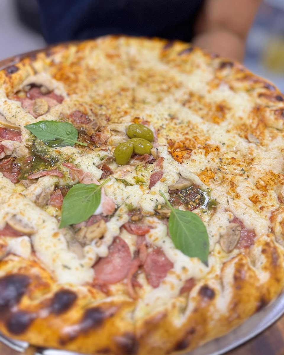 Madre Pizzas Colatina - Pizzaria Photo 4