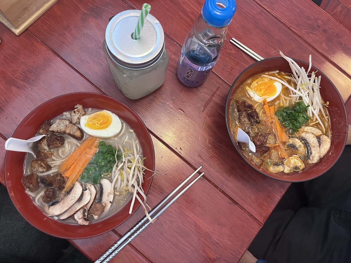 Tabe tabe Original Ramen House and Shabu Shabu Photo 3