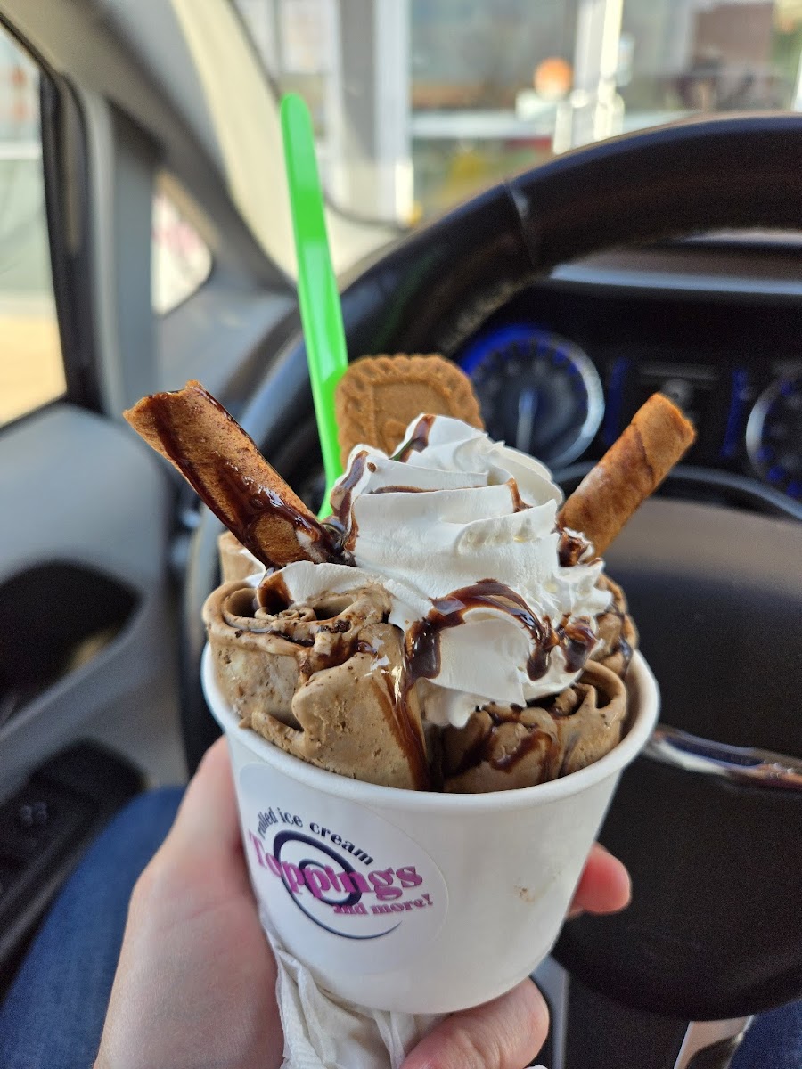 Toppings and More Photo 5