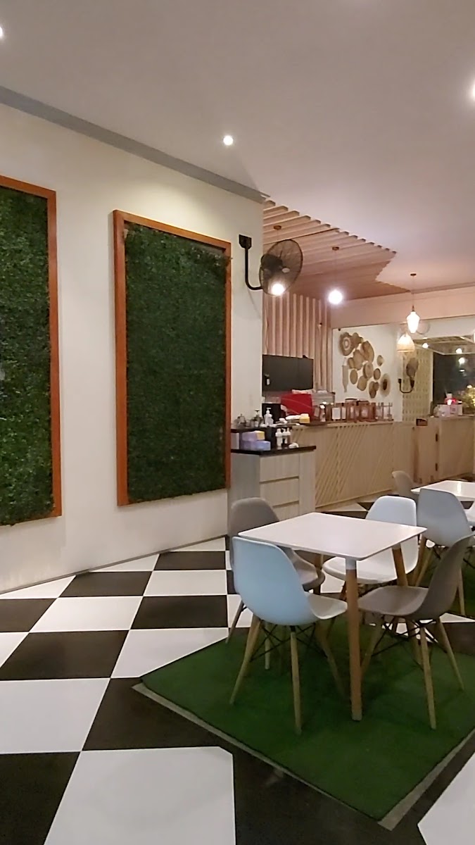 LOCAFORE Cafe and Eatery Photo 2