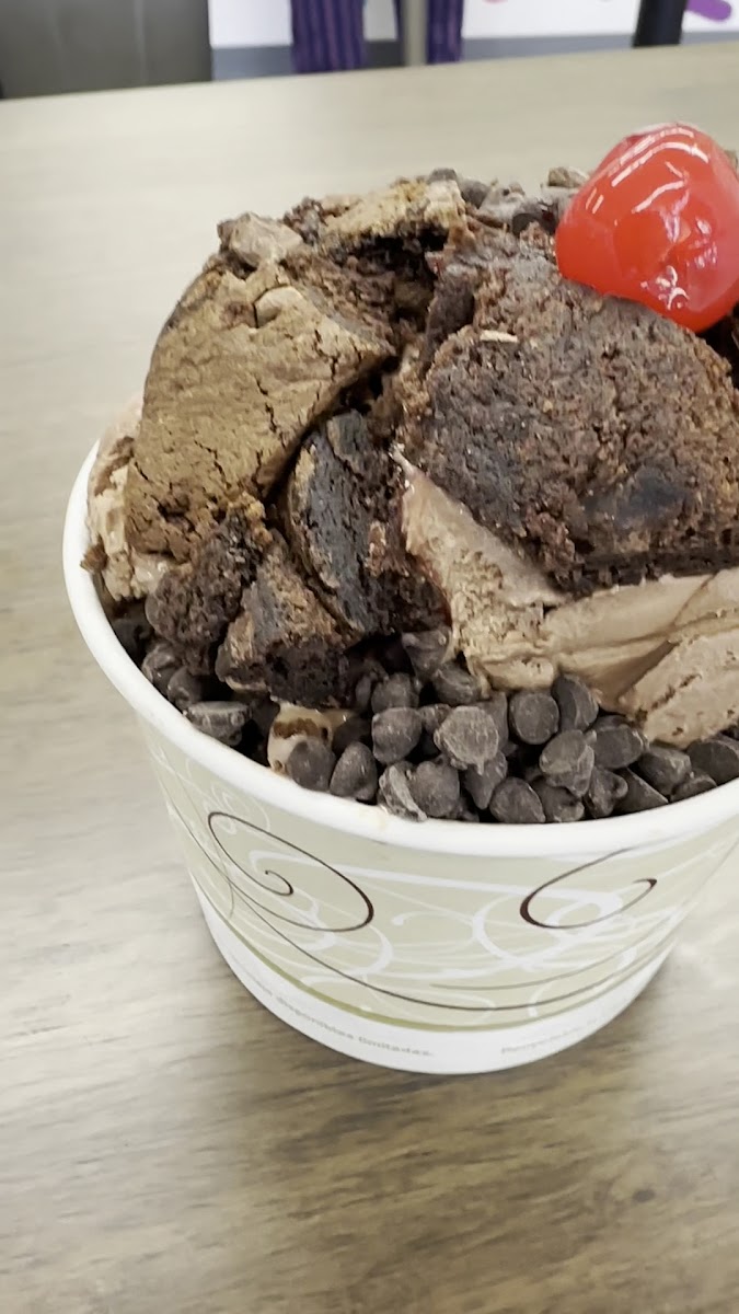 Scoopy's Ice Cream Photo 2