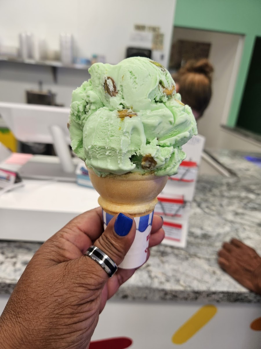 Scoopy's Ice Cream Photo 8
