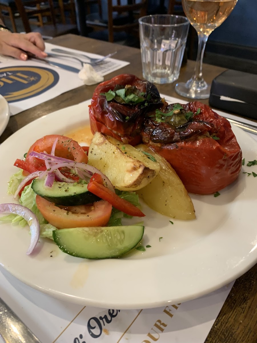 ILIOS TAVERNA Photo 3