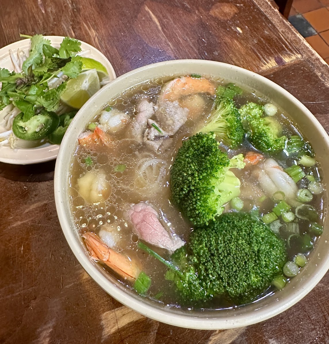 Phở Huong Vietnamese Restaurant Photo 3
