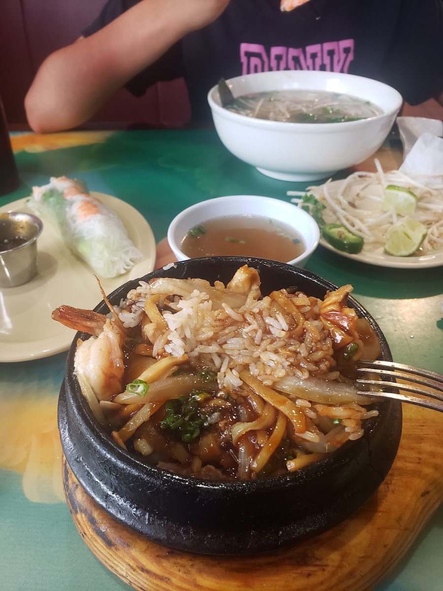 Phở Huong Vietnamese Restaurant Photo 8
