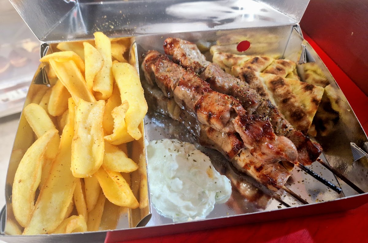 Restaurant Holzkohlegrill Photo 7
