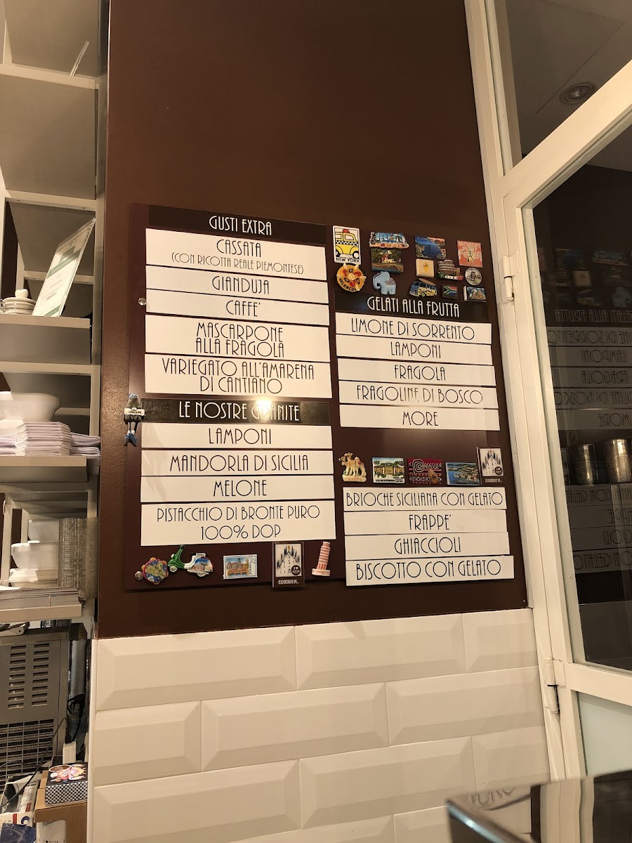 Gelateria Giova Photo Menu 1