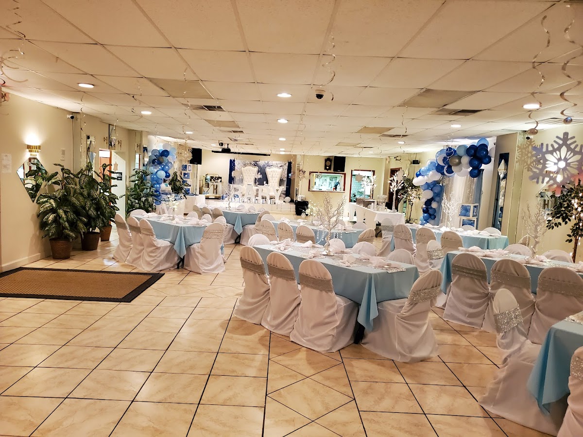 Pinch's SOUL Food & Catering Restaurant