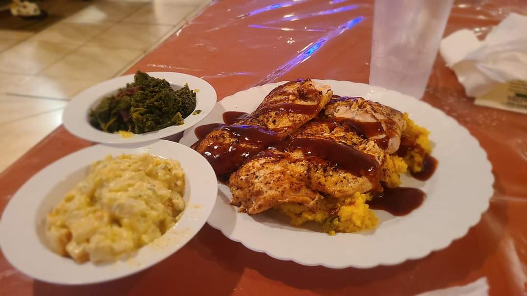 Pinch's SOUL Food & Catering Restaurant Photo 2