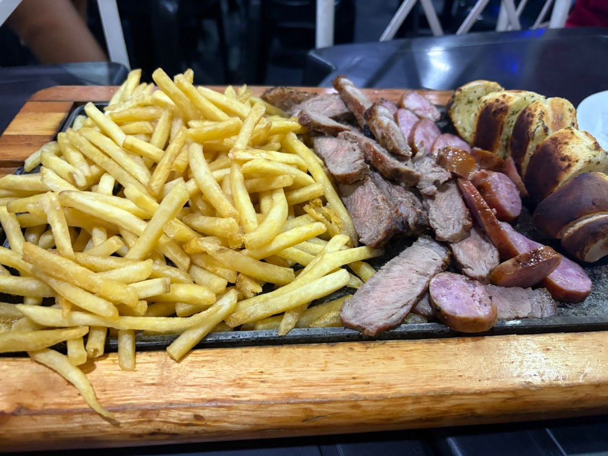 Pizzaria Dos Brinquedos Photo 3