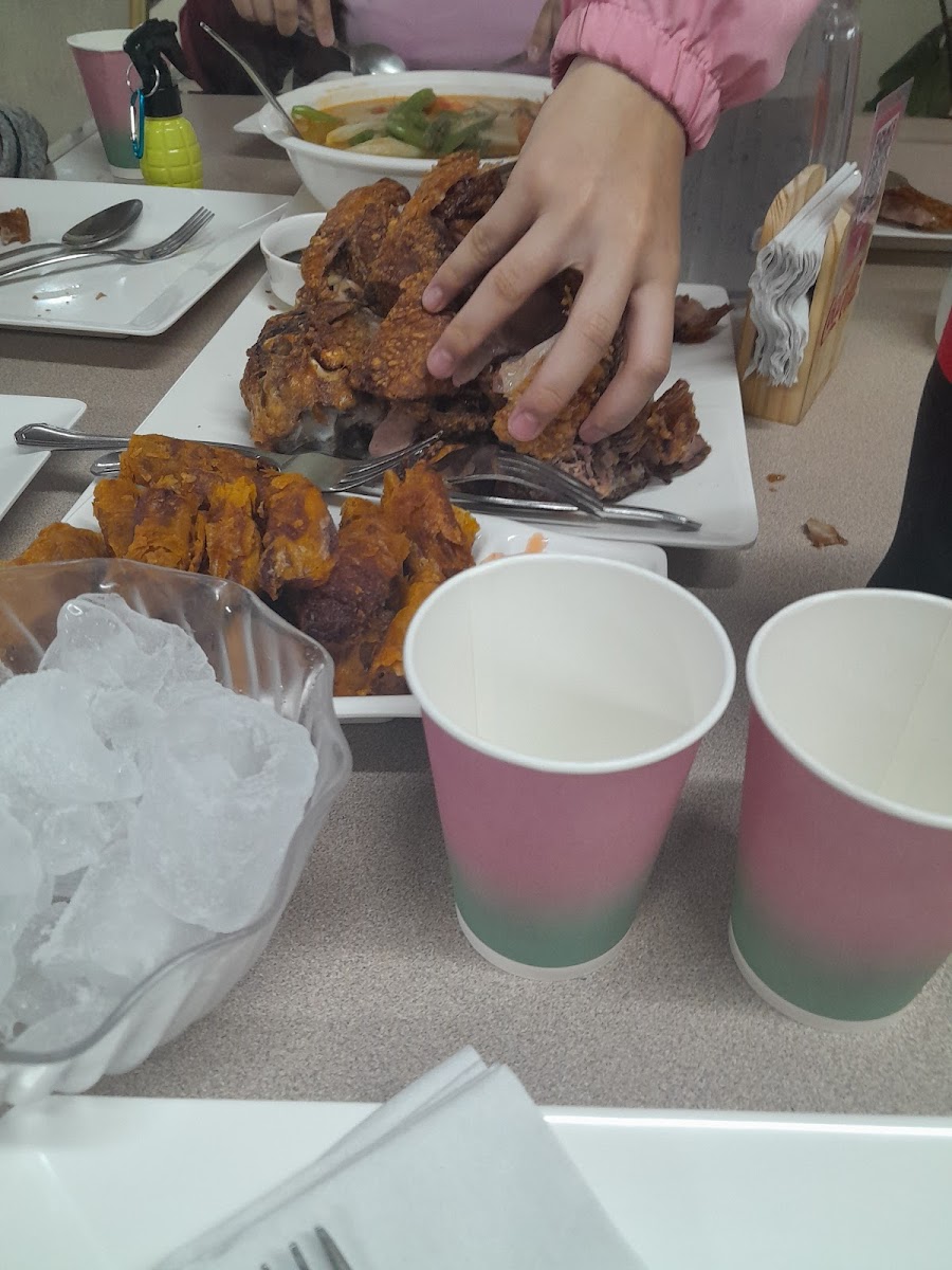 Pyesta Diner Photo 5