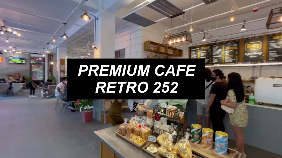 Cafe Retro 252 Photo 2