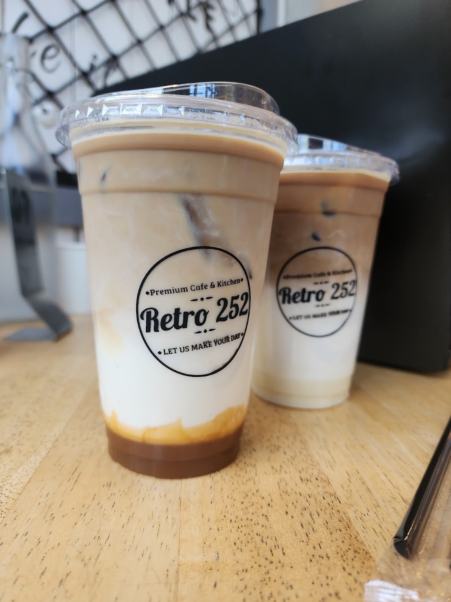Cafe Retro 252 Photo 6