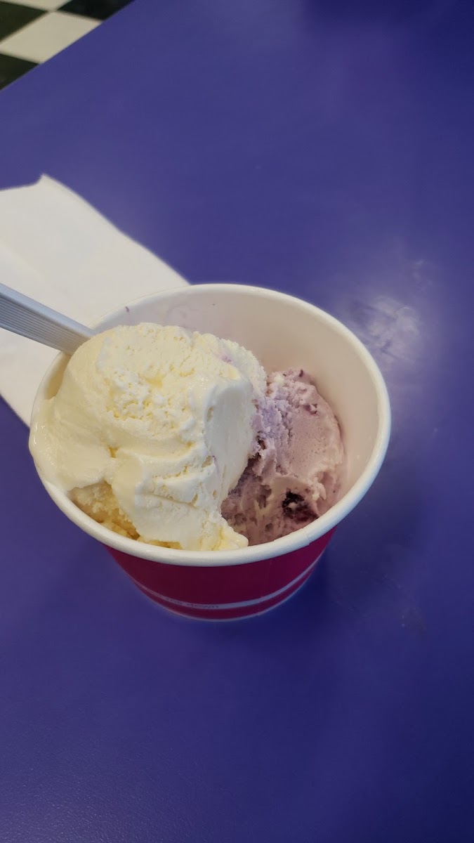 Harbor Street Creamery Photo 10