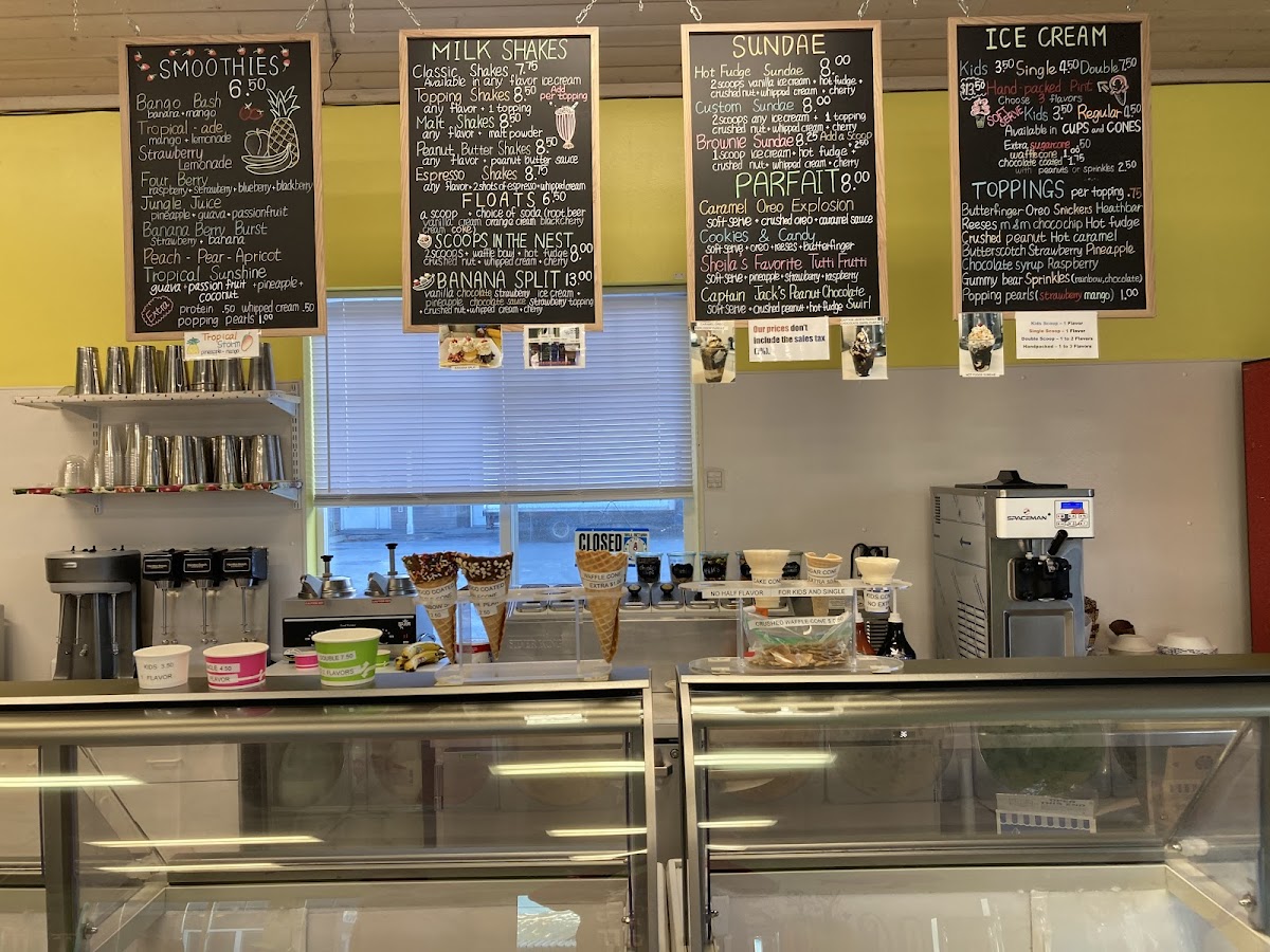 Harbor Street Creamery Photo Menu 10
