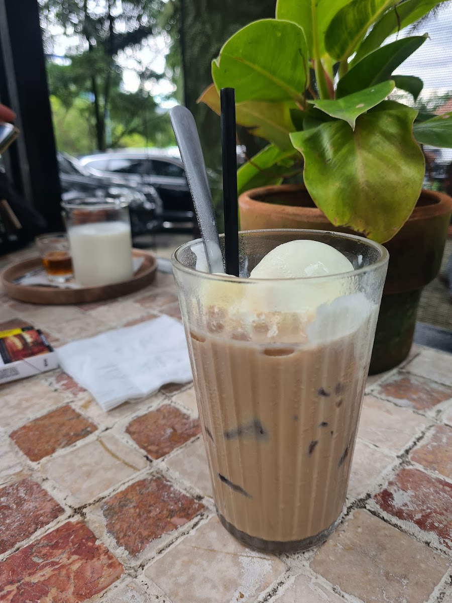 POPOLO Coffee Sentul Photo 9