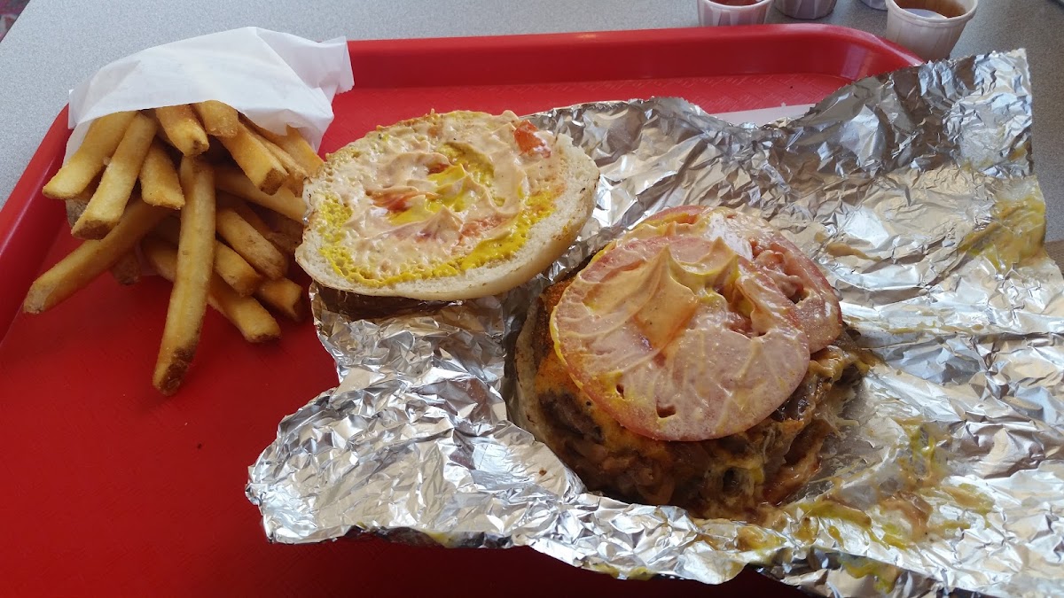 Johan's Burger Express Photo 10