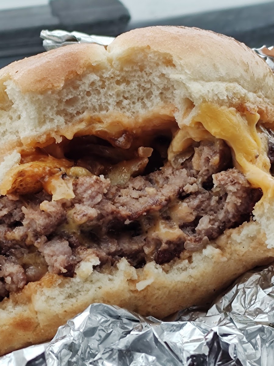 Johan's Burger Express Photo 8
