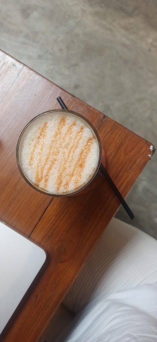 Massuka Coffee and Eatery Photo 5